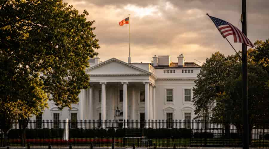 Trump picks Jay Clayton for intelligence director as FISA deadline hits