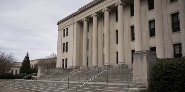 Louisiana Father Charged with Feticide After Drugging Pregnant Daughter