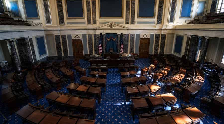 Senate Republicans block Iran war powers resolution as peace deal nears signing
