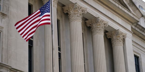Federal appeals court bars California from hiding student gender transitions from parents