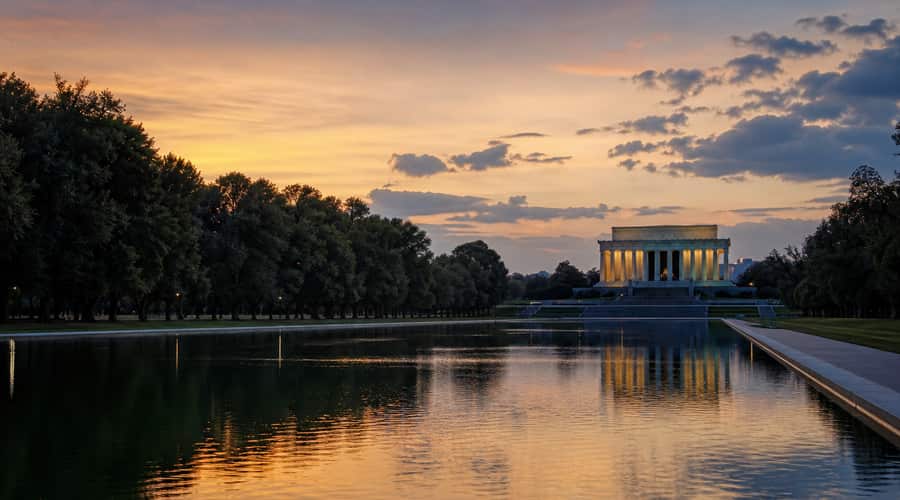 Olympic canoeist arrested for allegedly vandalizing newly restored Lincoln Memorial pool