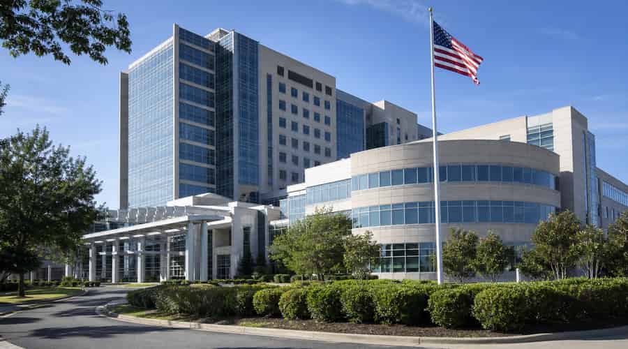 Cleveland Clinic Agrees to 20-Year Halt on Pediatric Gender Care in DOJ Deal