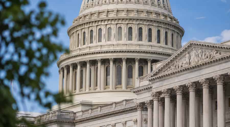 Over 100 House Democrats vote to slash Israel aid as Jeffries loses control